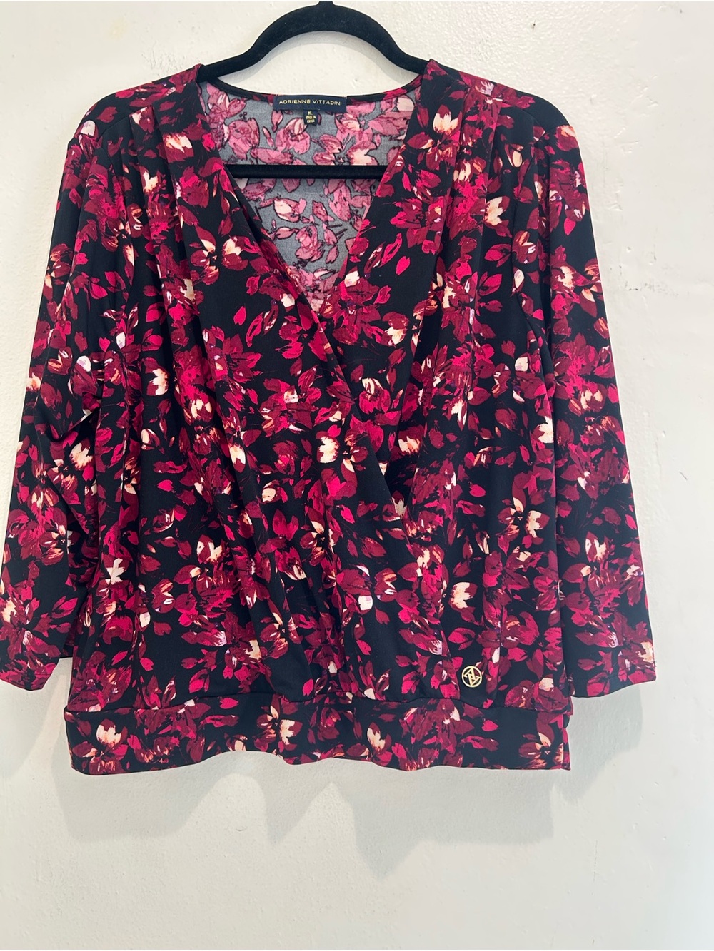 Adrienne Vittadini Women's Floral V-Neck Blouse — Black & Burgundy
